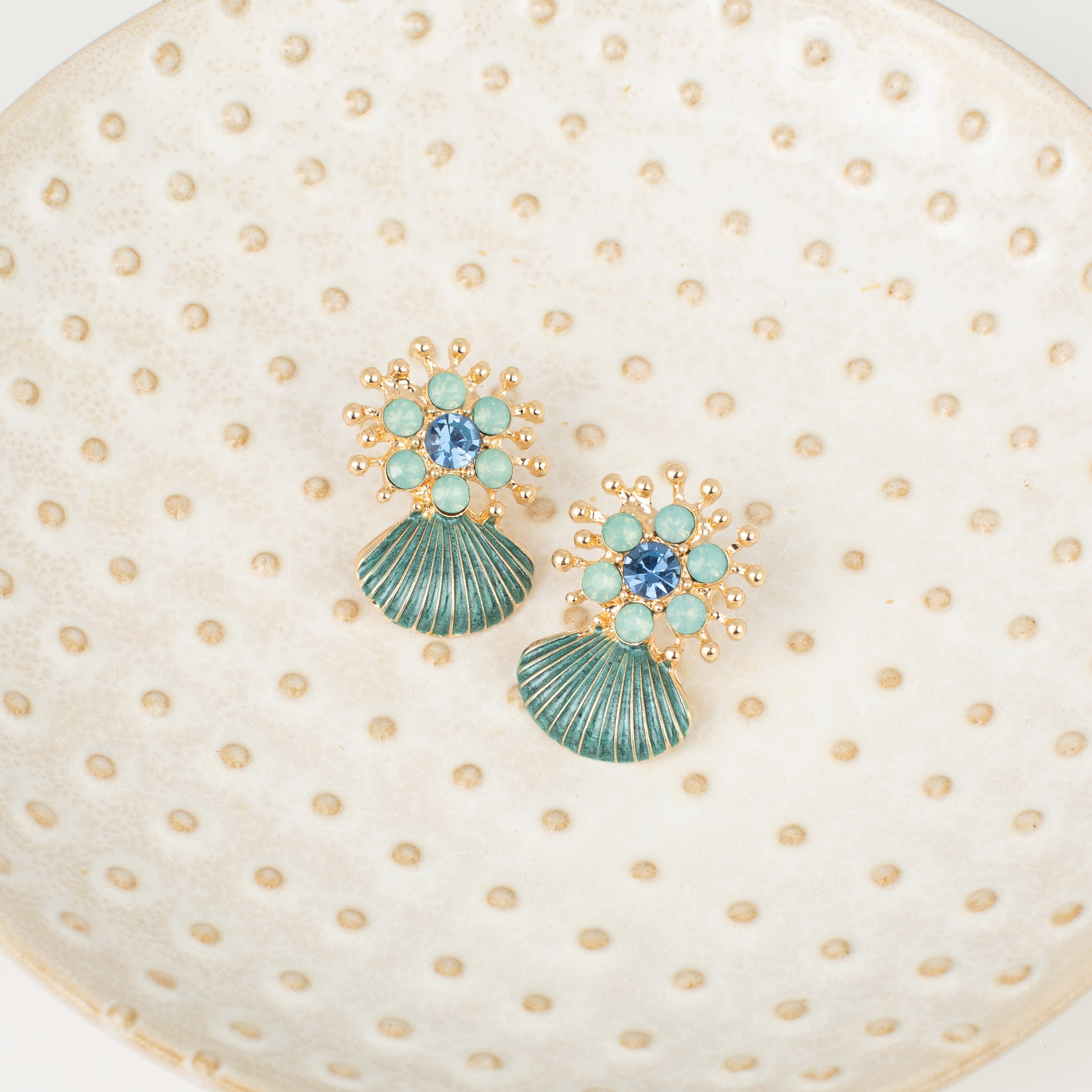 Last call for the July Exclusives! 🩵✨ $20 for the earrings of the month and $39 for the bloom box (all three pieces!!) Shipped straight to you 📪